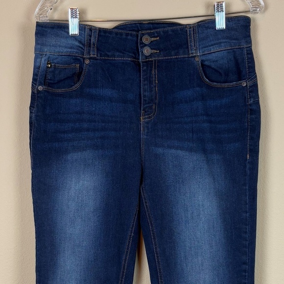 Enjean Denim Co. Dark Skinny Cotton Blend Jeans; Size 15 (Juniors) - Picture 2 of 12